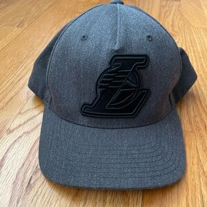 Los Angeles Lakers Grey Logo Snapback Hat